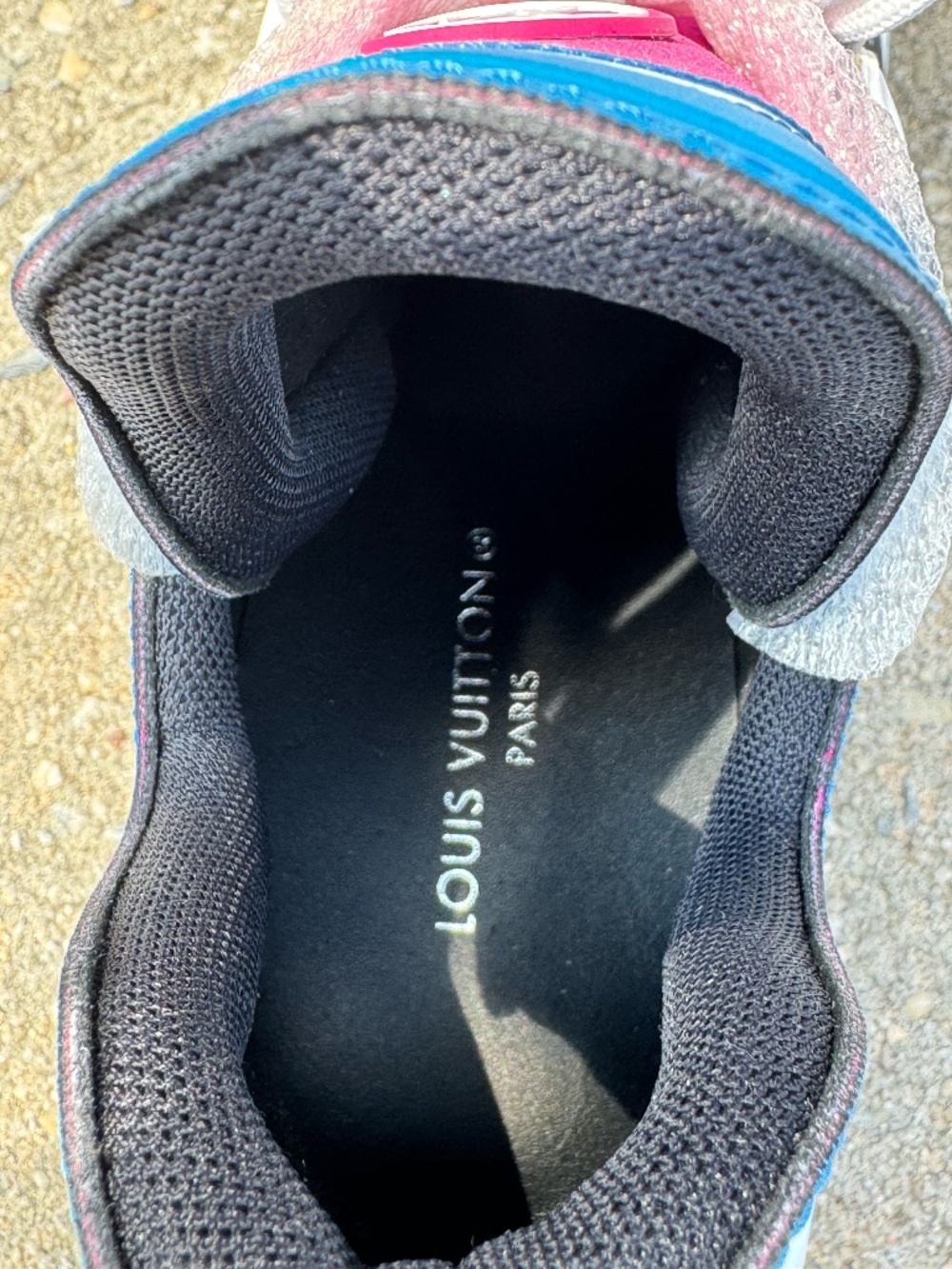 Louis Vuitton Arch Light Sneakers size 38 - Picture 10 of 15